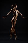 viktory en pointe artistic nude photo by photographer luminosity curves