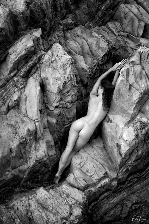 vivian artistic nude photo by photographer philip turner