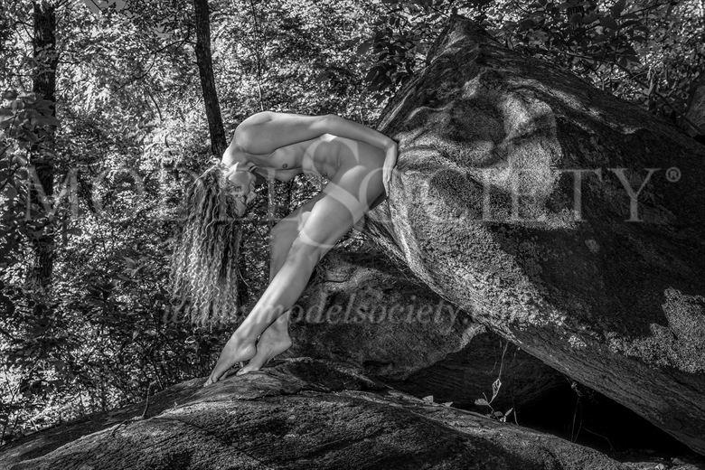 vivian artistic nude photo by photographer richard evans