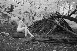 vivian helter skelter shelter artistic nude photo by photographer fotoflair