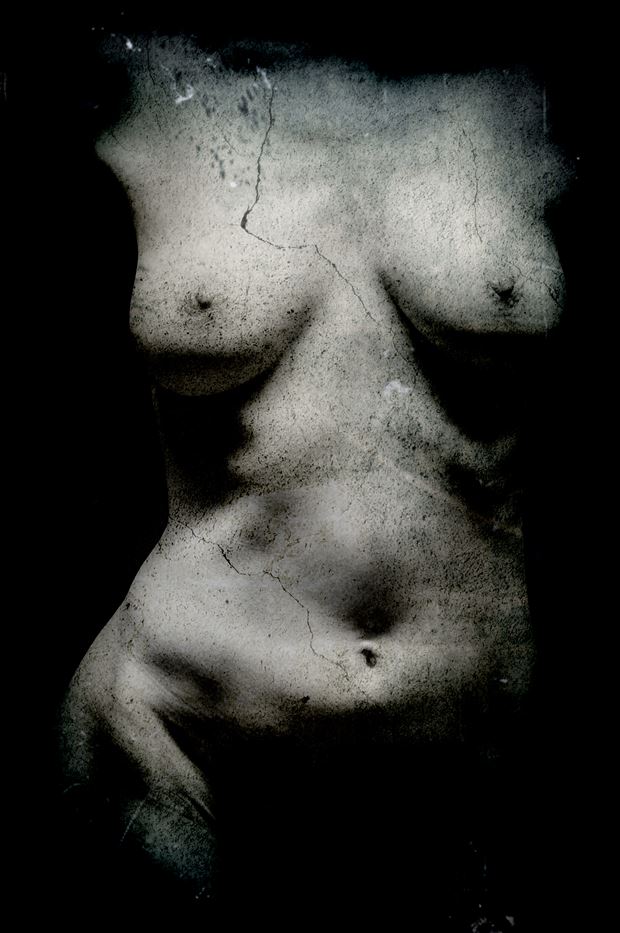 vox serene artistic nude photo by photographer daianto