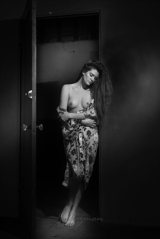 waiting for doordash artistic nude photo by photographer j guzman