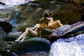 water borne artistic nude photo by photographer chris watts
