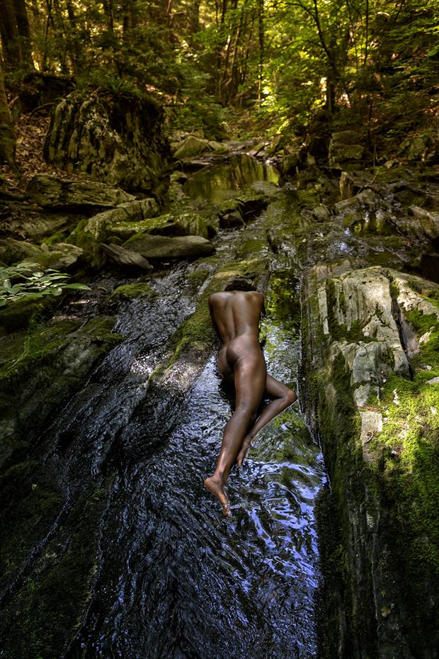 waterway artistic nude photo by artist kevin stiles