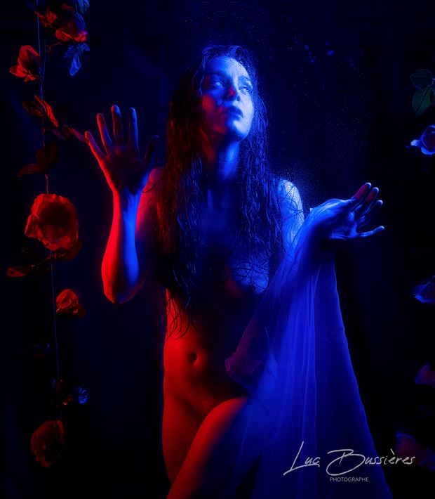 wet red and blue artistic nude photo by photographer luc bussieres