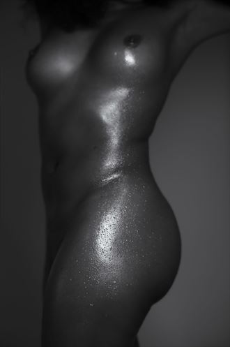 wetness on skin artistic nude artwork by model figure_model_