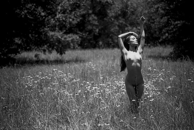 wildflower artistic nude photo by photographer notorious foto inc