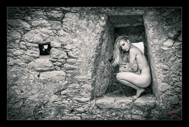 windmill chill artistic nude photo by photographer doug harding