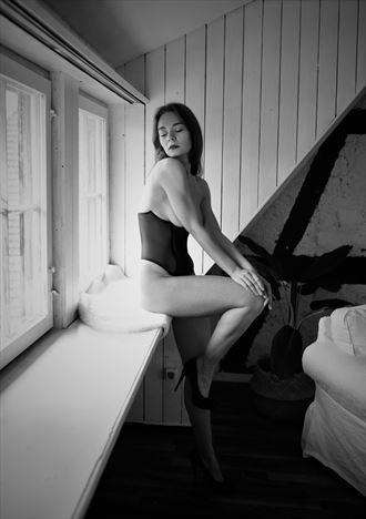 window shooting sensual photo by photographer ltbaphotography