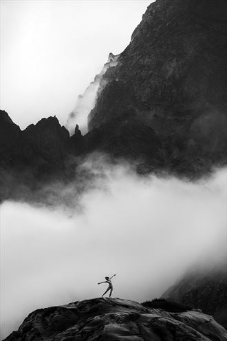 wolkentanz artistic nude photo by photographer thomas bichler