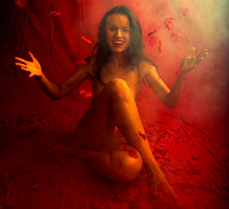 woman in red Artistic Nude Photo by Photographer Chrisldn