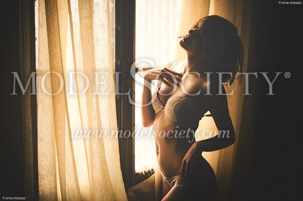 woman lingerie photo by photographer ervemiozzo