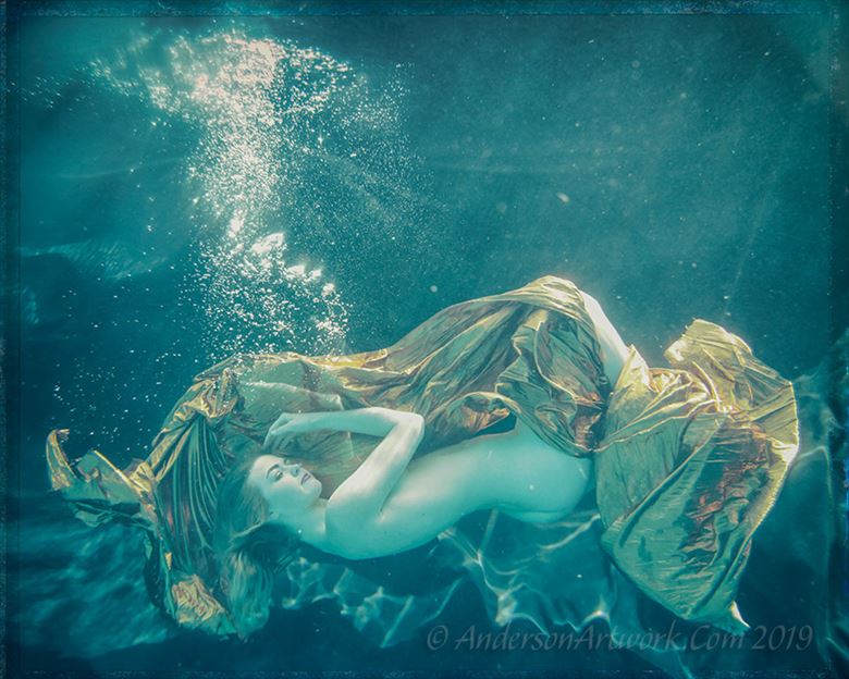 womb of water artistic nude photo by model katarina keen