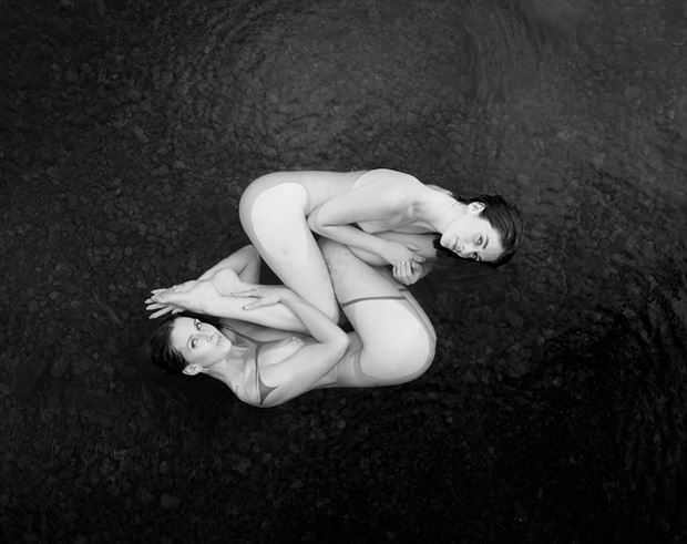 yin yang artistic nude artwork by photographer 808studioeros