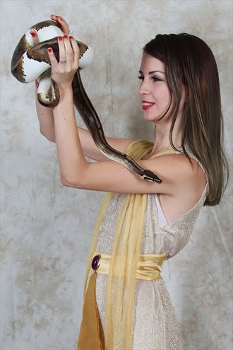 zura moonleaf showcasing my snake fantasy photo by model zura moonleaf