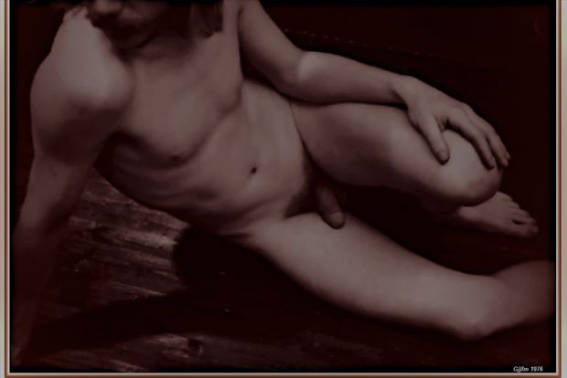 1976 artistic nude photo print by model gerardm