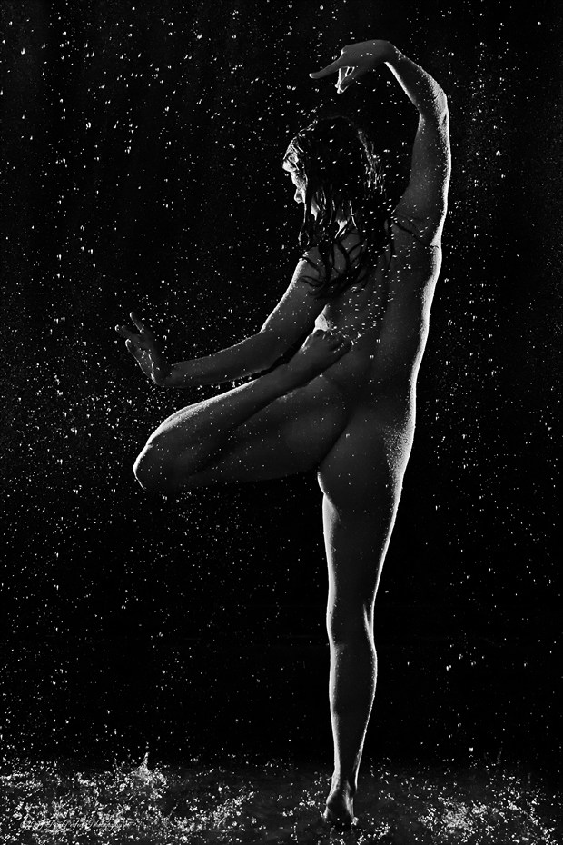 Dancing n the Rain   Twirl Artistic Nude Artwork print by Photographer Thom Peters Photog