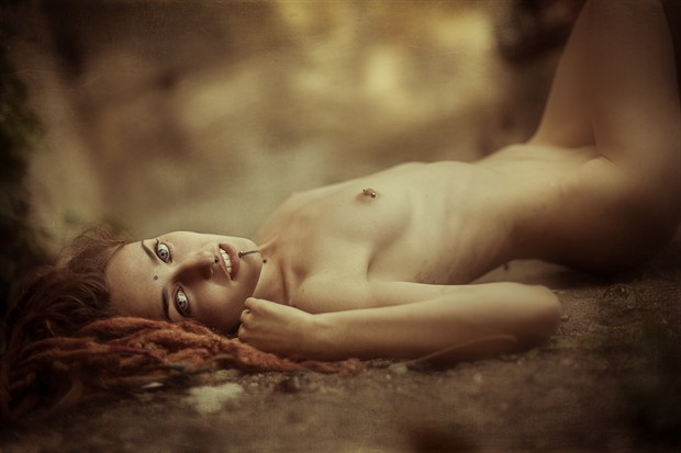 EL JARD%C3%8DN SECRETO 06 Artistic Nude Photo print by Photographer Ron Vargas