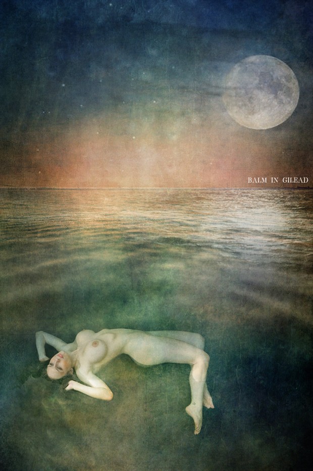 Out to sea Artistic Nude Photo print by Photographer balm in Gilead