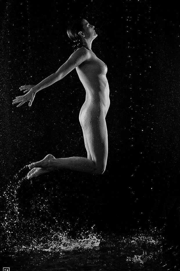 Swish! Artistic Nude Photo print by Photographer Thom Peters Photog