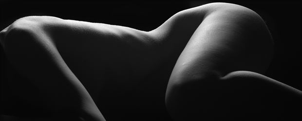 body line artistic nude photo print by photographer mark hickman