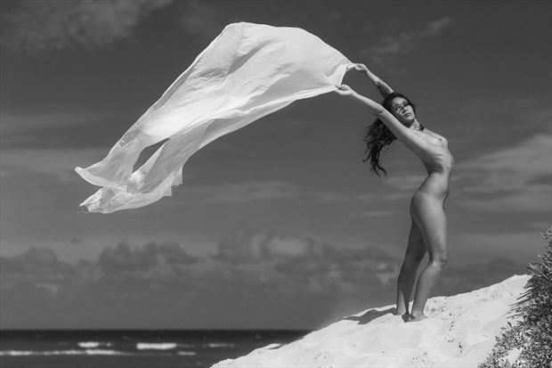 catching air artistic nude photo print by photographer opp_photog
