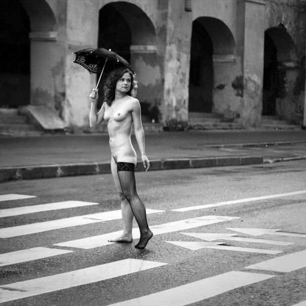 crosswalk Artistic Nude Photo print by Photographer zanzib