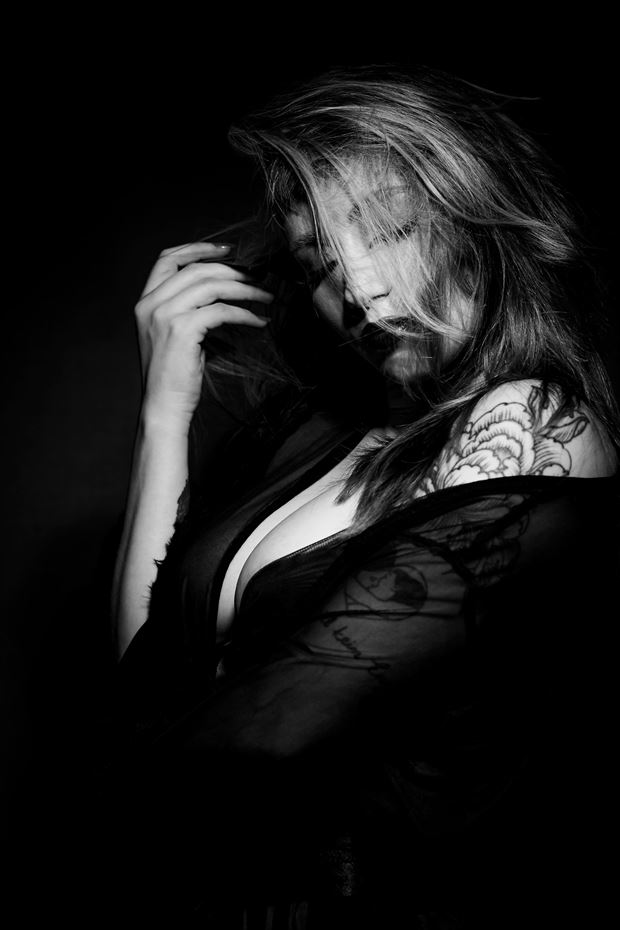 hilo sensual photo print by photographer nelson alves jr