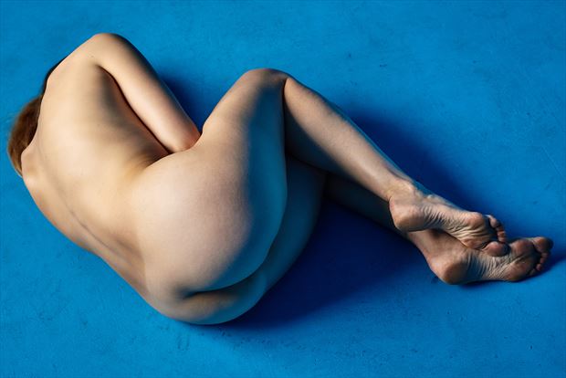 kind of blue artistic nude photo print by photographer teb art photo
