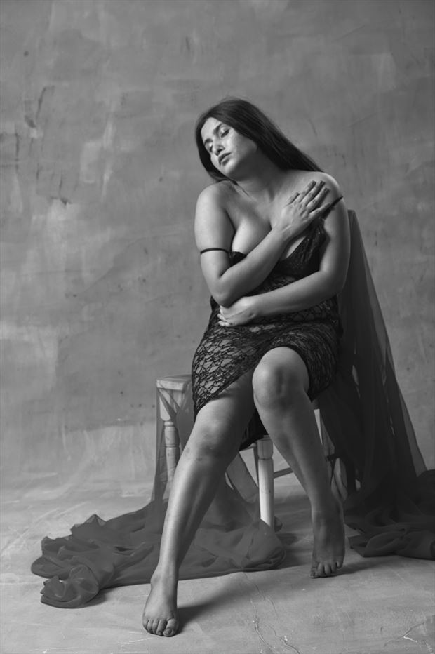 on the chair artistic nude photo print by photographer inder gopal