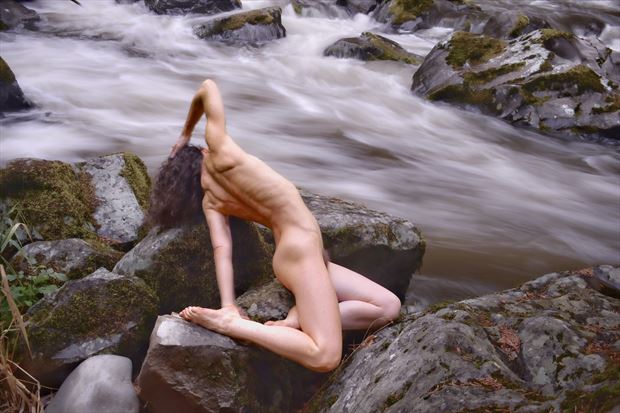 watching the river flow artistic nude photo print by photographer the artlaw